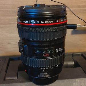 Canon zoom lens EF 24-105mm 1:4 L IS USM